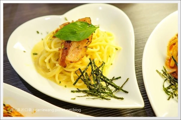 【台中披薩吃到飽】Share Pizza．比薩斜塔。逢甲商圈聚餐的好選擇&hellip; @飛天璇的口袋