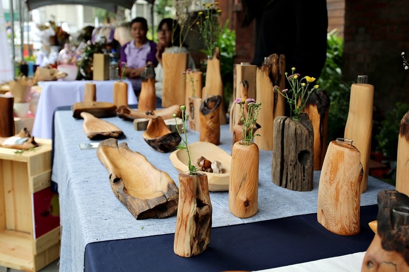 2016台中花都藝術季┃台中旅遊景點：2018花卉博覽會前哨，位於台中文學館，用花朵實踐生活美學，喜迎2018世界花卉博覽會 @飛天璇的口袋