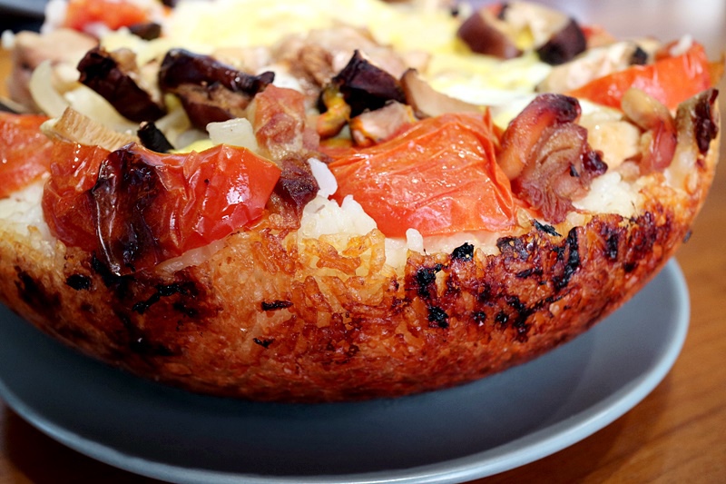 飛利浦雙向智旋IH電子鍋┃居家生活：飛利浦雙向智旋IH電子鍋開箱文 雙向智旋IH加熱技術搭配火紋鍋讓每粒米都能完美呈現，內附鍋巴飯和糙米飯食譜分享 @飛天璇的口袋