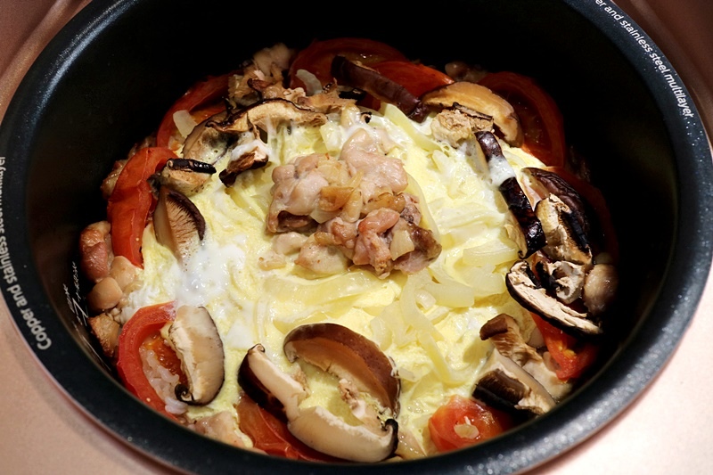 飛利浦雙向智旋IH電子鍋┃居家生活：飛利浦雙向智旋IH電子鍋開箱文 雙向智旋IH加熱技術搭配火紋鍋讓每粒米都能完美呈現，內附鍋巴飯和糙米飯食譜分享 @飛天璇的口袋