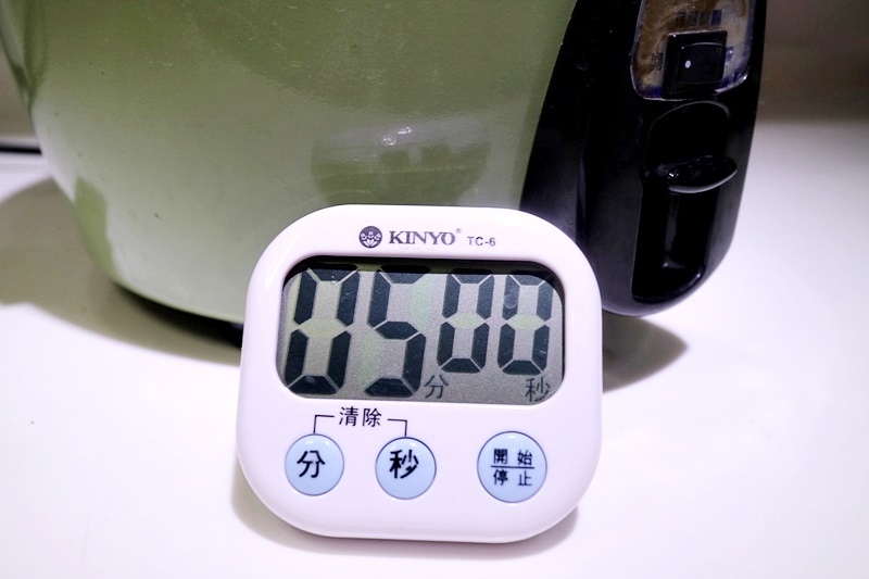 潮港城餐飲集團┃台中南屯美食：潮港城主廚在我家，外帶主廚家庭晚餐，港式點心原盅雞燉翅讓餐桌更豐富 @飛天璇的口袋