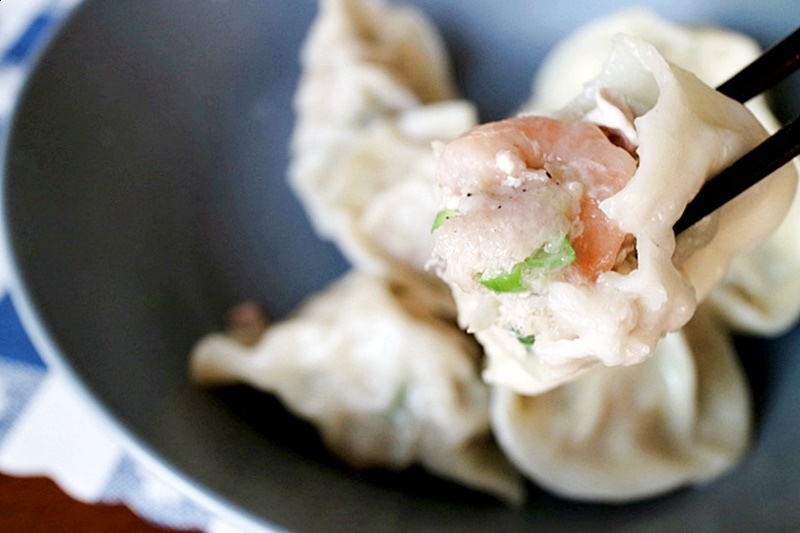 潮港城餐飲集團┃台中南屯美食：潮港城主廚在我家，外帶主廚家庭晚餐，港式點心原盅雞燉翅讓餐桌更豐富 @飛天璇的口袋