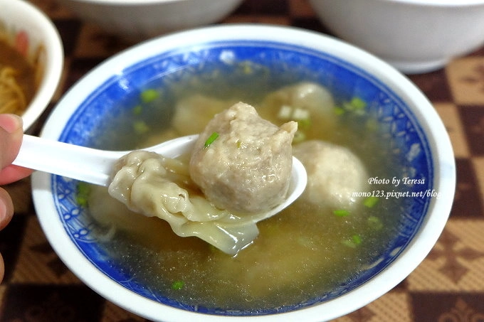 宜蘭美食｜農權路炸醬麵，農權路上的無名麵店，意外發現簡單樸實的美味 @飛天璇的口袋
