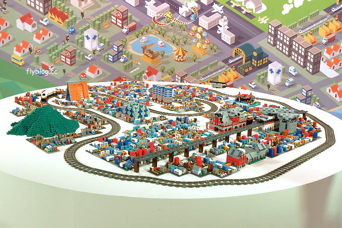 會動的積木特展┃台中旅遊景點：7/1~10/10台中文化創意產業園區展出，台中獨家首座積木微型城市的呈現，等你來親自來體驗 @飛天璇的口袋