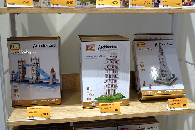 會動的積木特展┃台中旅遊景點：7/1~10/10台中文化創意產業園區展出，台中獨家首座積木微型城市的呈現，等你來親自來體驗 @飛天璇的口袋