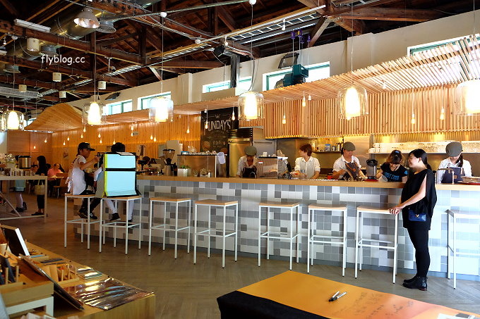 會動的積木特展┃台中旅遊景點：7/1~10/10台中文化創意產業園區展出，台中獨家首座積木微型城市的呈現，等你來親自來體驗 @飛天璇的口袋