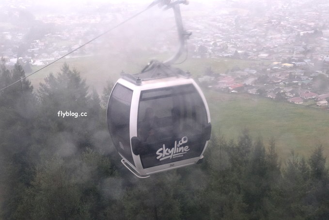 紐西蘭羅托魯瓦｜Rotorua Skyline．搭乘空中纜車到Mt. Ngongotaha，俯瞰羅托魯瓦城市地熱風情 @飛天璇的口袋