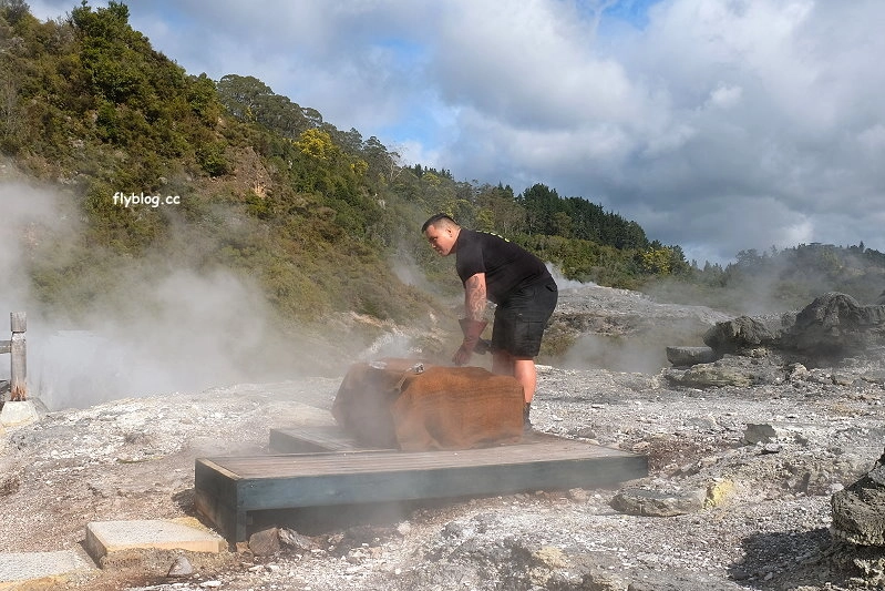 紐西蘭羅托魯瓦｜阿蒂普亞毛利文化園區 Te Puia．體驗紐西蘭毛利文化，品嚐地熱溫泉料理 @飛天璇的口袋