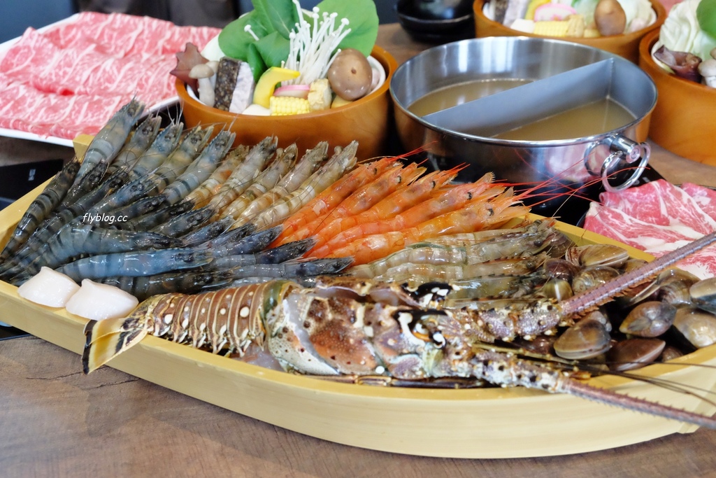 上官木桶鍋@台中朝富店┃台中西屯：北部以南第一間分店新開幕，甜蜜痛風鍋、大胃王套餐鍋霸氣上桌 @飛天璇的口袋