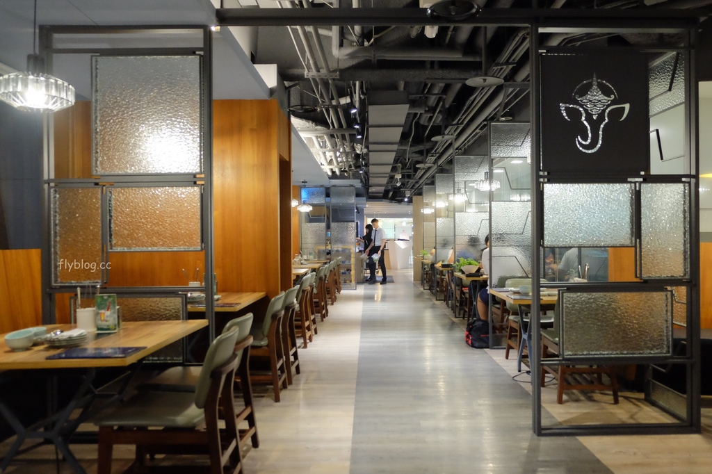 藍象廷泰式火鍋吃到飽｜429元泰式火鍋吃到飽起，泰式料理單點只要100元，台中大魯閣新世代購物中心 @飛天璇的口袋