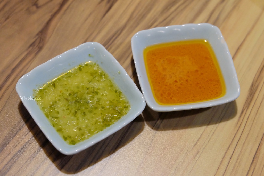 藍象廷泰式火鍋吃到飽｜429元泰式火鍋吃到飽起，泰式料理單點只要100元，台中大魯閣新世代購物中心 @飛天璇的口袋