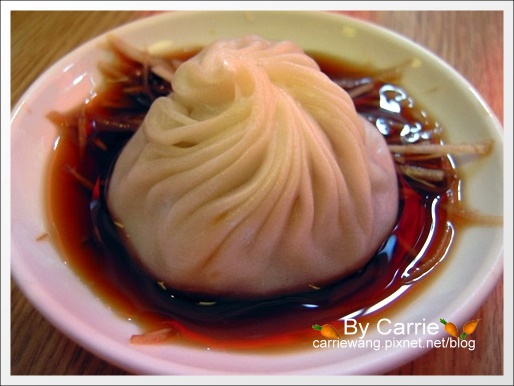 台北鼎泰豐小籠包｜米其林一顆星的台灣美食傳奇@忠孝店 @飛天璇的口袋