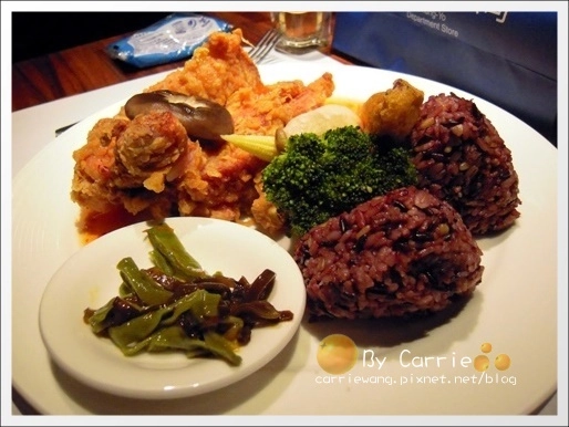 【台中餐廳】水相餐廳 aqua restaurant．台中聚會的好地方 @飛天璇的口袋