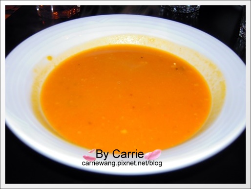 【台中餐廳】K2小蝸牛義大利麵廚房．相信真的有人在乎義大利麵 @飛天璇的口袋