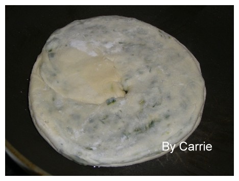 【桃園團購美食】老克明蔥油餅．2011/11/07食尚玩家莎莎採訪 @飛天璇的口袋