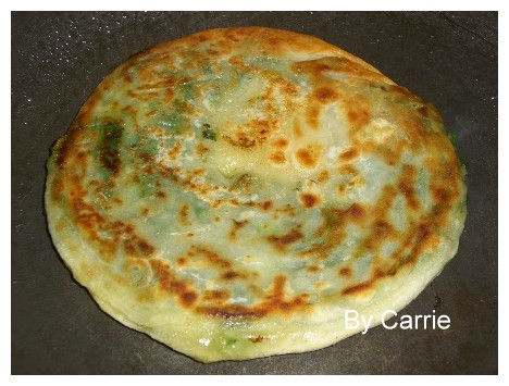 【桃園團購美食】老克明蔥油餅．2011/11/07食尚玩家莎莎採訪 @飛天璇的口袋