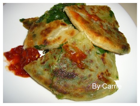 【桃園團購美食】老克明蔥油餅．2011/11/07食尚玩家莎莎採訪 @飛天璇的口袋