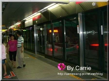 【高雄旅遊】高雄捷運新體驗 @飛天璇的口袋