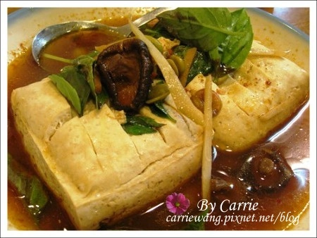 【台北南機場夜市】必吃小吃美食推薦。好吃炸雞+鈺師傅上海生煎包+好佳蚵嗲+永康街芋頭大王+蒸臭豆腐 @飛天璇的口袋