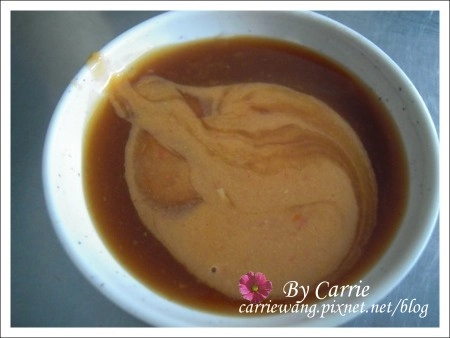 【大甲小吃美食】大甲炸粿+一品香水煎包+大甲芋頭城+裕珍馨奶油酥餅 @飛天璇的口袋