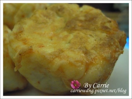 【大甲小吃美食】大甲炸粿+一品香水煎包+大甲芋頭城+裕珍馨奶油酥餅 @飛天璇的口袋