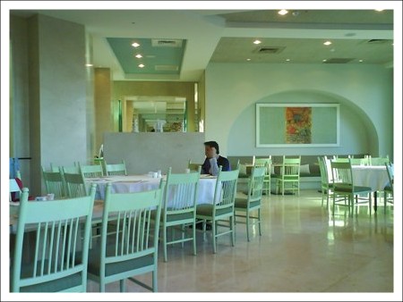 六福莊泡湯渡假旅館 Leofoo Resort｜墾丁溫泉飯店，在南台灣享受歐洲南部風情 @飛天璇的口袋