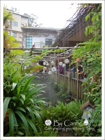 【台中旅遊】紙箱王主題餐廳．大坑店 @飛天璇的口袋