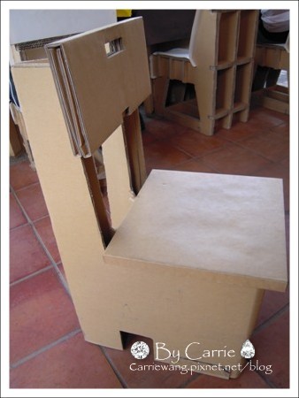 【台中旅遊】紙箱王主題餐廳．大坑店 @飛天璇的口袋