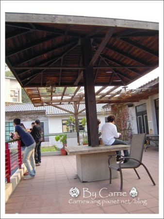 【台中旅遊】紙箱王主題餐廳．大坑店 @飛天璇的口袋