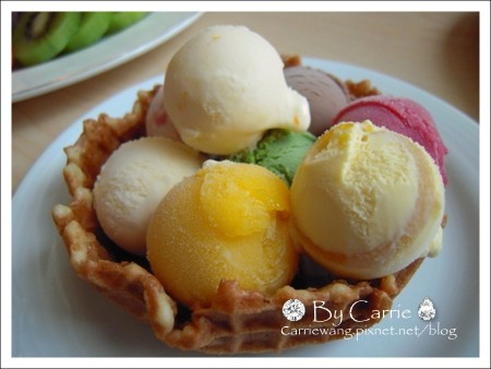 【台中下午茶】H&auml;agen-Dazs@台中旗艦店 @飛天璇的口袋