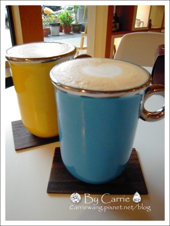 【台中下午茶】mojo coffee@Retro @飛天璇的口袋