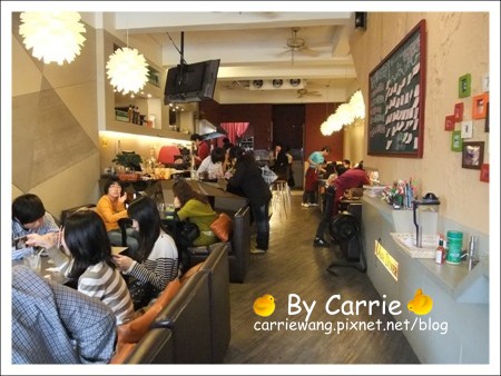 台中西區｜傻子廚房 PASH DINER．台中漢堡店元老，營業10幾年屹立不搖 @飛天璇的口袋