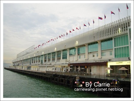 【香港景點推薦】星光大道v.s幻彩詠香江 @飛天璇的口袋