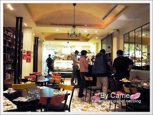 【台中餐廳】K2小蝸牛義大利麵廚房．相信真的有人在乎義大利麵 @飛天璇的口袋