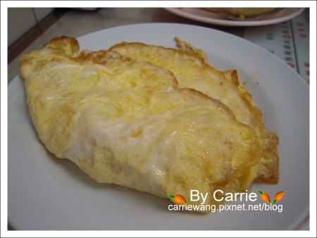 【香港美食推薦】灣仔金鳳茶餐廳v.s泰昌餅店蛋塔 @飛天璇的口袋