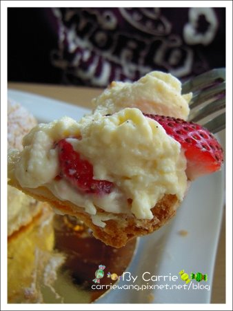 【台中法式甜點】格蕾朵法式蛋糕．咖啡 Colette P&acirc;tisserie。和蛋糕談一場戀愛吧！！ @飛天璇的口袋