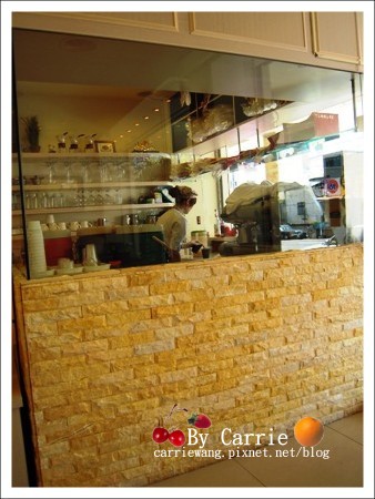 萬里蛋糕甜點｜亞尼克菓子工房 @飛天璇的口袋