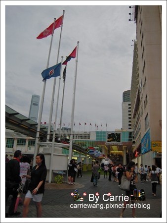 【香港景點推薦】星光大道v.s幻彩詠香江 @飛天璇的口袋