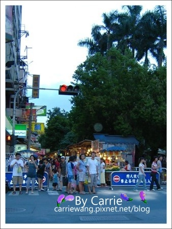 【宜蘭羅東夜市】必吃小吃美食推薦。義豐蔥油餅+阿公仔龍鳳腿+可口香碳烤+阿灶伯當歸羊肉湯+魏姐包心粉圓(一訪) @飛天璇的口袋