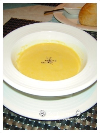 【台中西區】老吳的西洋料理 Restaurant Go：連續兩年獲得台中米其林餐盤推薦 @飛天璇的口袋