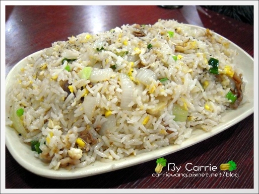 【台中越南餐廳】裴記越南小吃。便宜又好吃 @飛天璇的口袋